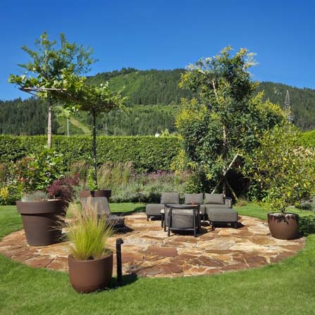 stadtgarten-wien-schanigarten-pflanzengefaesse-begruenung-service